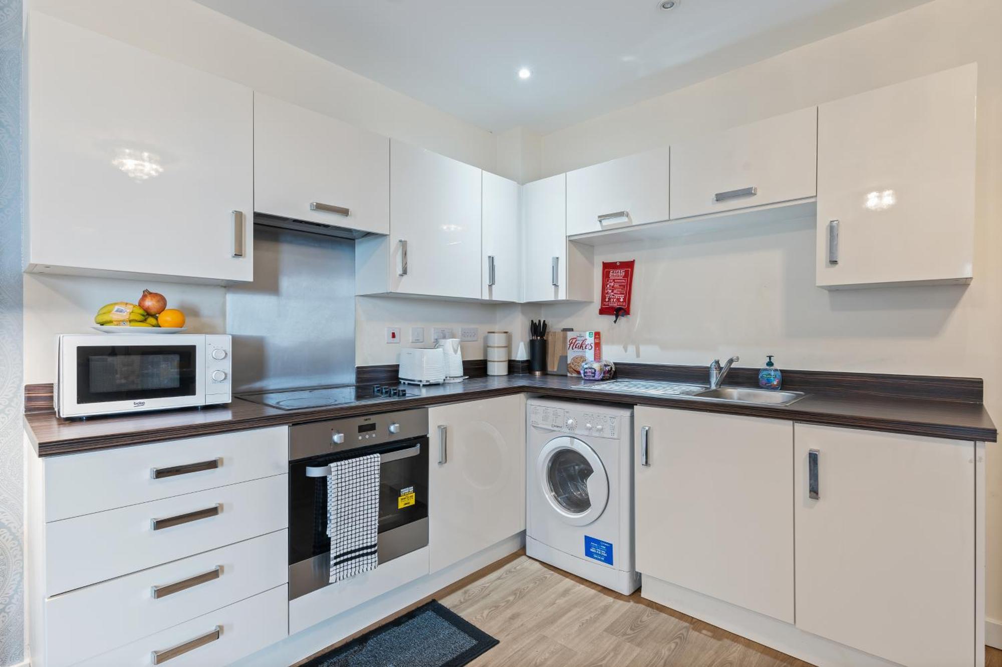 247 Serviced Accommodation In Telford 2 Bedroom Apartment Extérieur photo