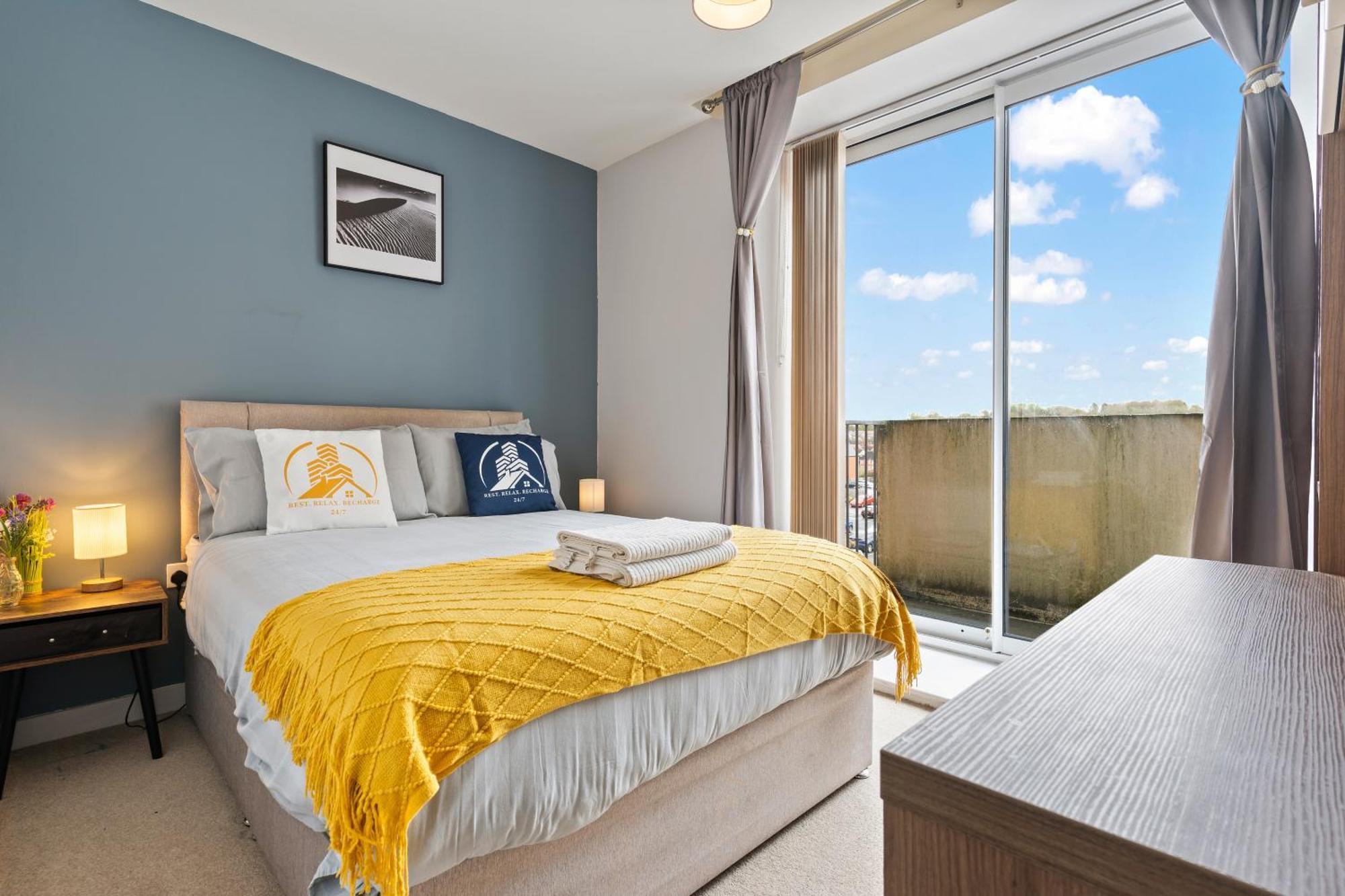 247 Serviced Accommodation In Telford 2 Bedroom Apartment Extérieur photo